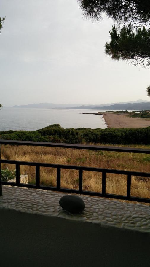 Tzanetos Seaside Villa Kyparissia Exterior photo
